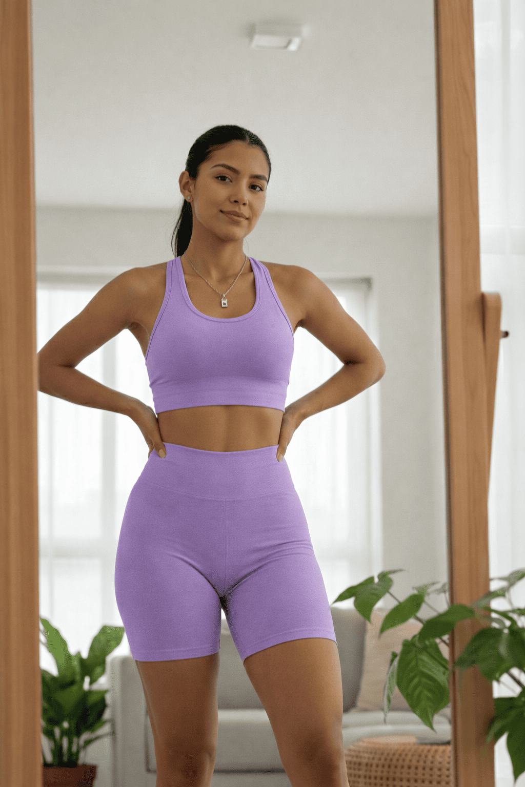 ESSENTIAL CONJUNTO DEPORTIVO®